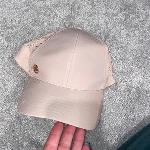Women’s hat